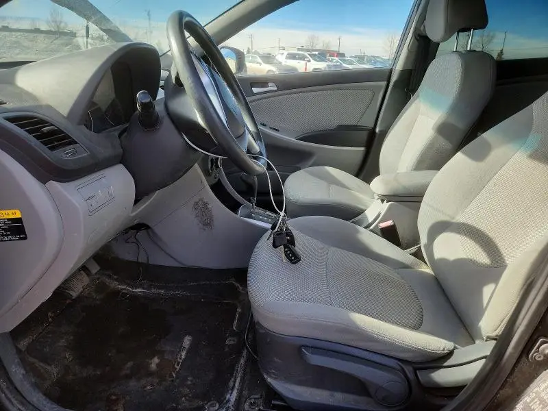 2012 HYUNDAI ACCENT GLS  