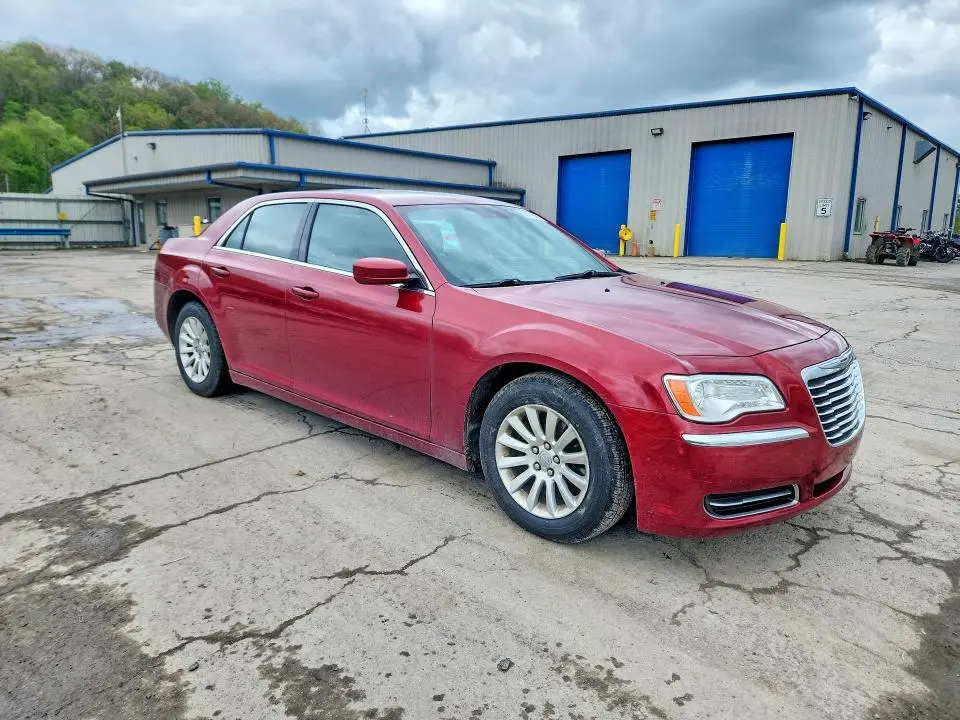 2013 CHRYSLER 300   