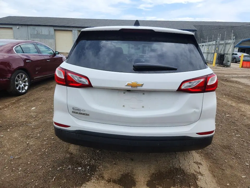 2020 CHEVROLET EQUINOX LS  