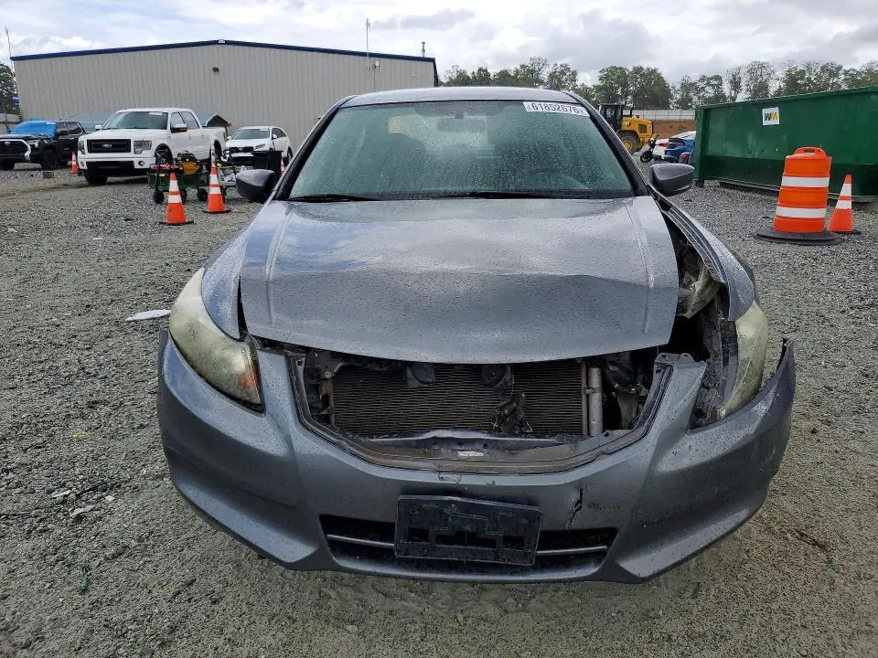 2011 HONDA ACCORD LXP  
