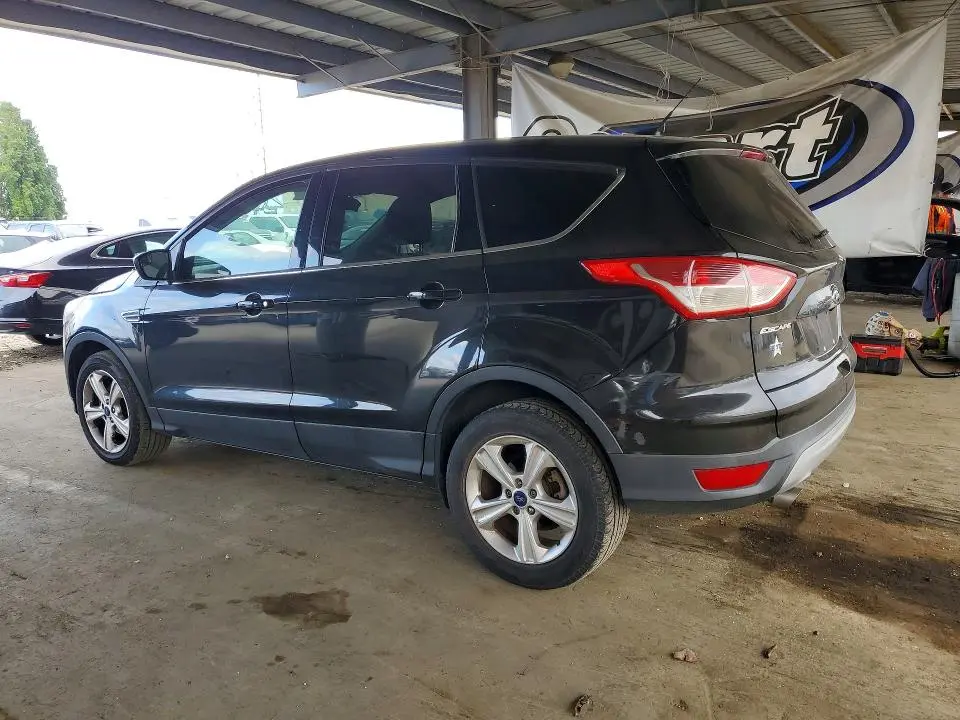 2015 FORD ESCAPE SE  