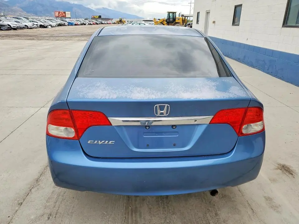 2011 HONDA CIVIC LX  