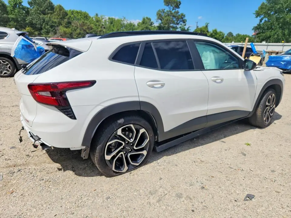 2025 CHEVROLET TRAX 2RS  