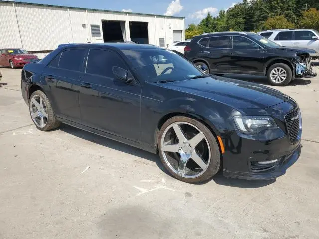2019 CHRYSLER 300   