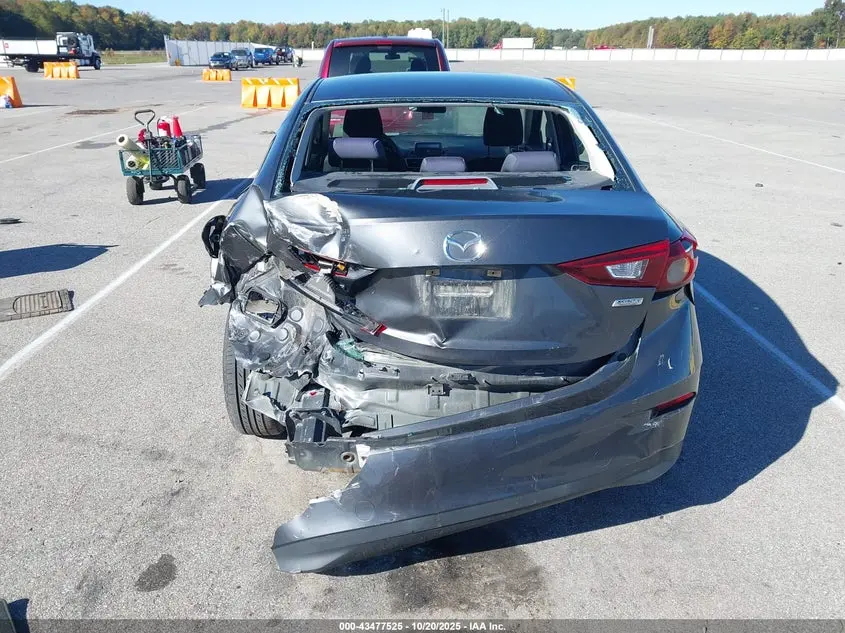 2015 MAZDA MAZDA3 I SV