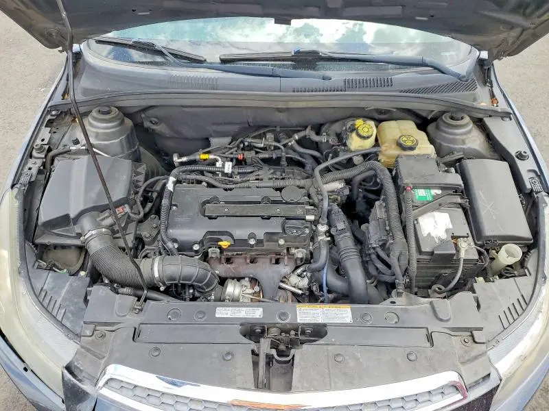2013 CHEVROLET CRUZE LT  