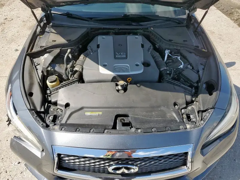 2015 INFINITI Q50 BASE  