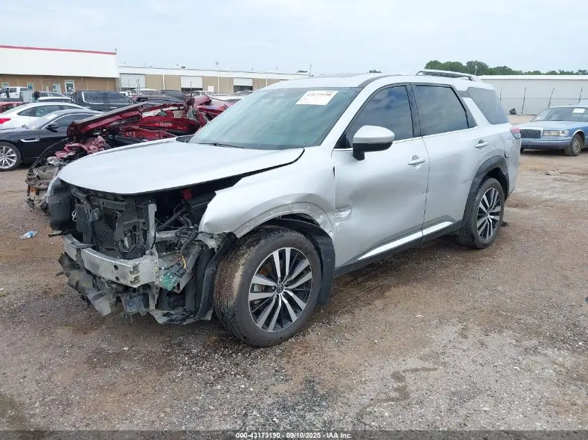 2023 NISSAN PATHFINDER PLATINUM 4WD