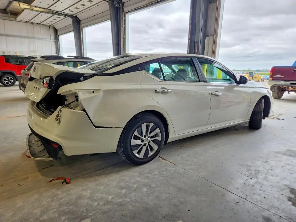 2019 NISSAN ALTIMA S  