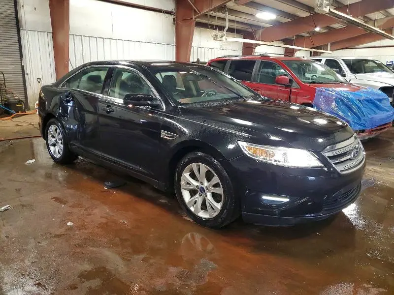 2011 FORD TAURUS SEL  