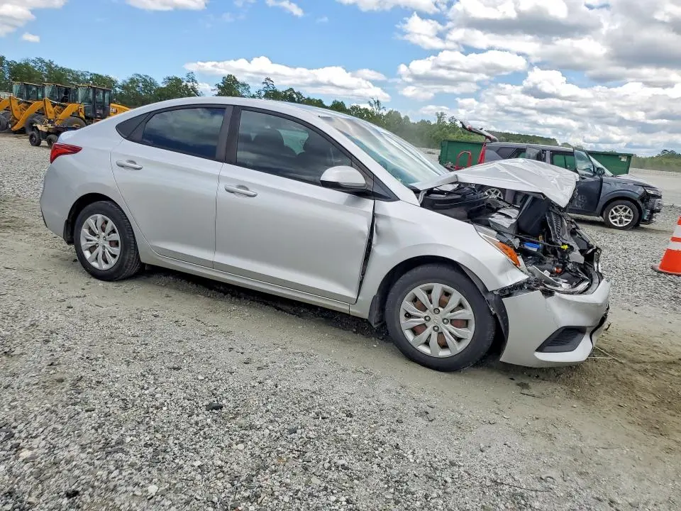 2019 HYUNDAI ACCENT SE  