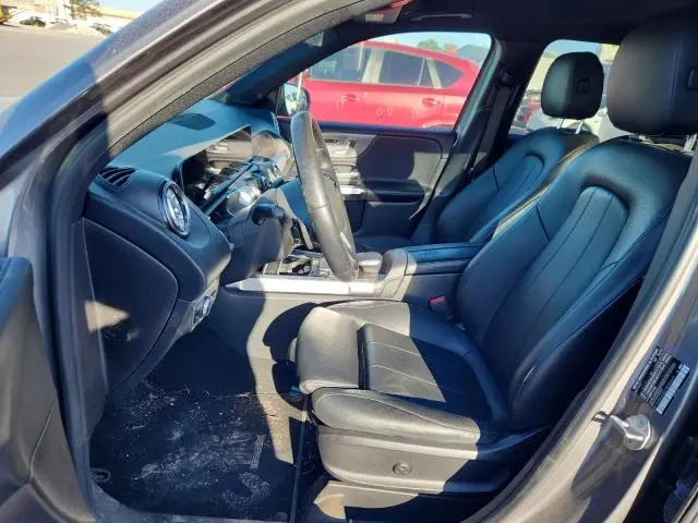 2020 MERCEDES-BENZ GLB 250  