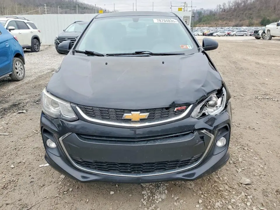 2017 CHEVROLET SONIC LT  
