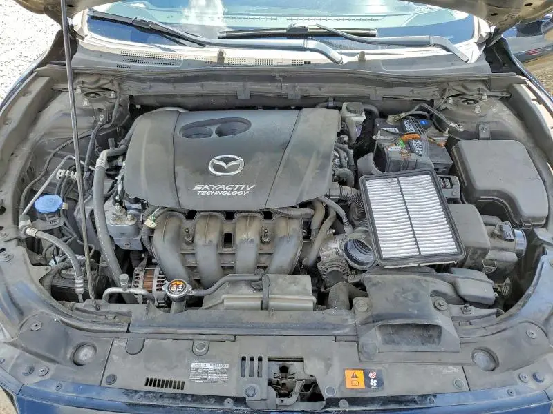 2018 MAZDA 3 TOURING  