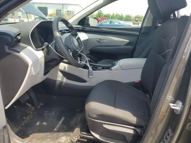 2022 HYUNDAI TUCSON SE  