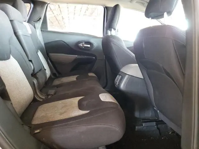 2014 JEEP CHEROKEE SPORT  