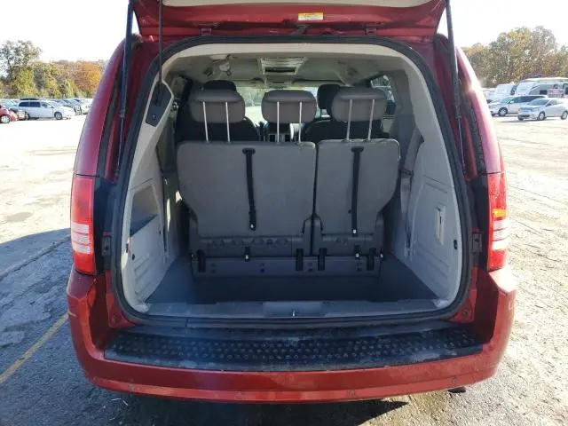 2010 CHRYSLER TOWN & COUNTRY TOURING  