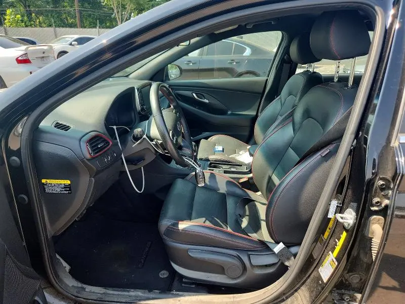 2018 HYUNDAI ELANTRA GT SPORT  