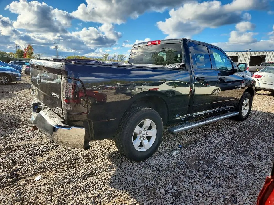 2016 RAM 1500 ST  