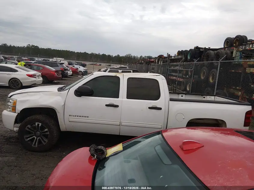 2011 CHEVROLET SILVERADO 1500 LS