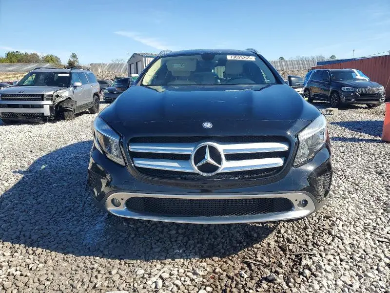 2015 MERCEDES-BENZ GLA 250  