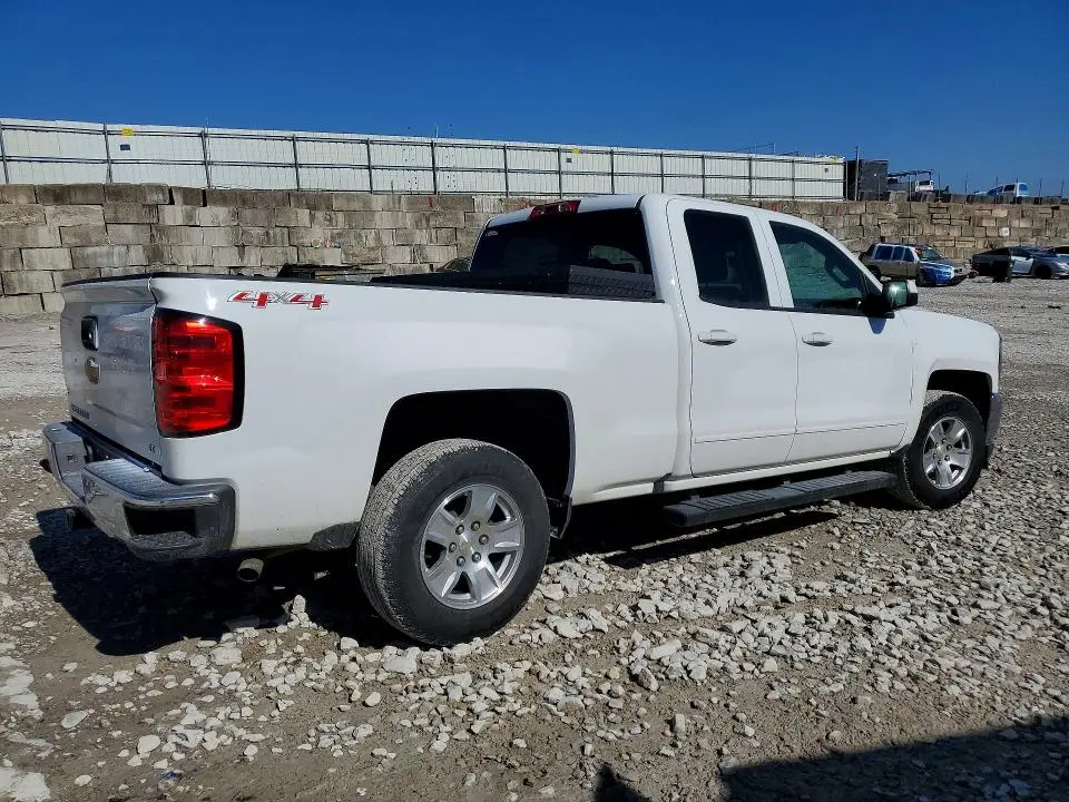 2017 CHEVROLET SILVERADO K1500 LT  