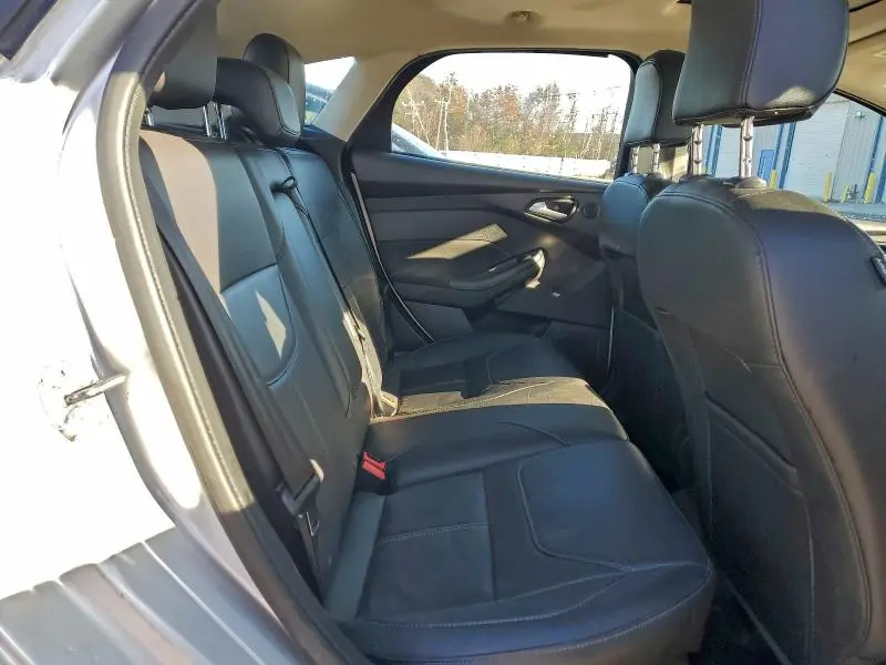 2017 FORD FOCUS TITANIUM  