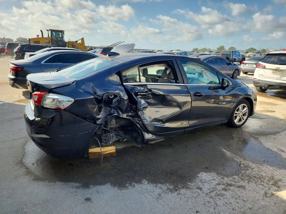 2016 CHEVROLET CRUZE LT  