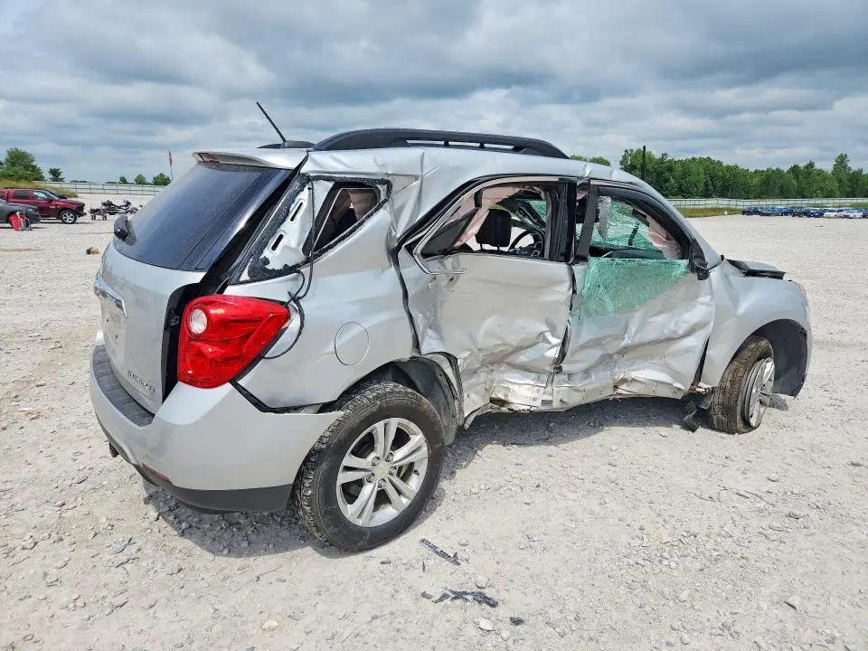 2015 CHEVROLET EQUINOX LT  