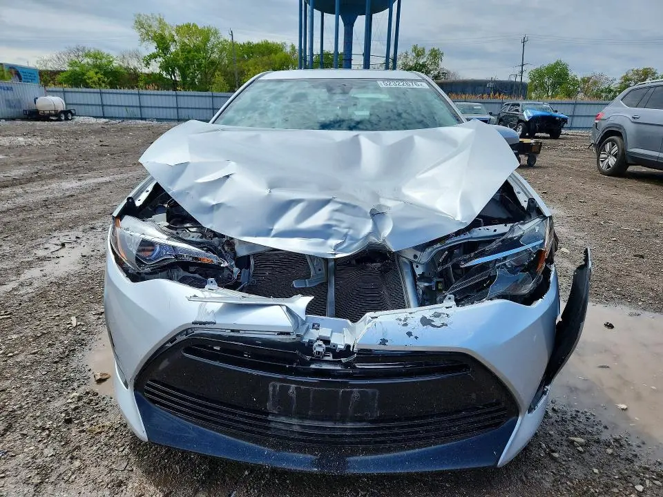 2019 TOYOTA COROLLA LE  