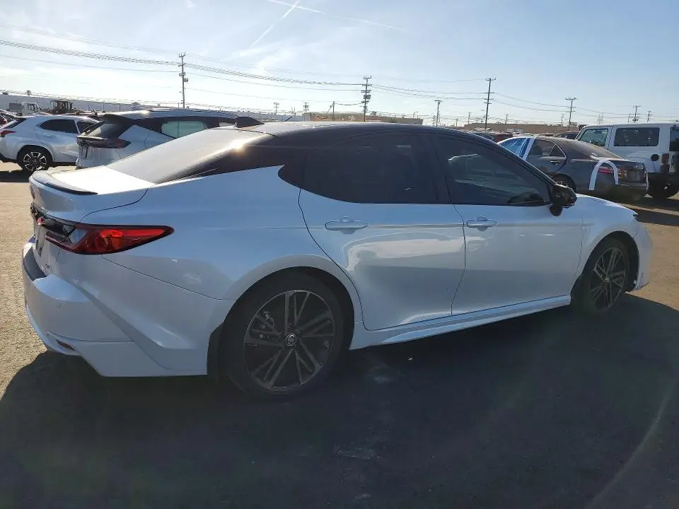 2025 TOYOTA CAMRY XSE  
