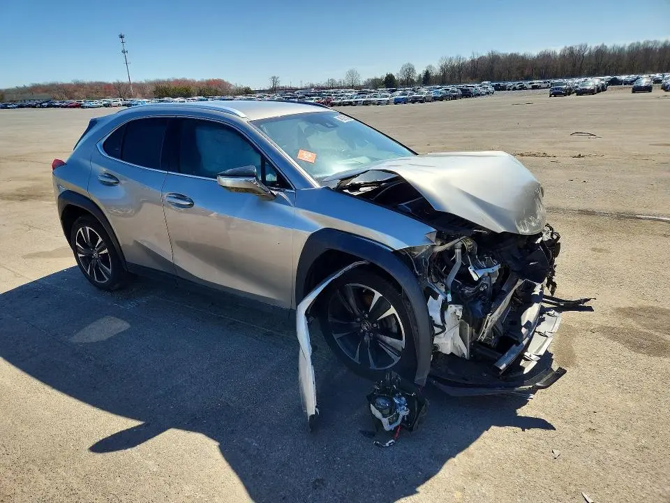 2020 LEXUS UX 200 BASE  