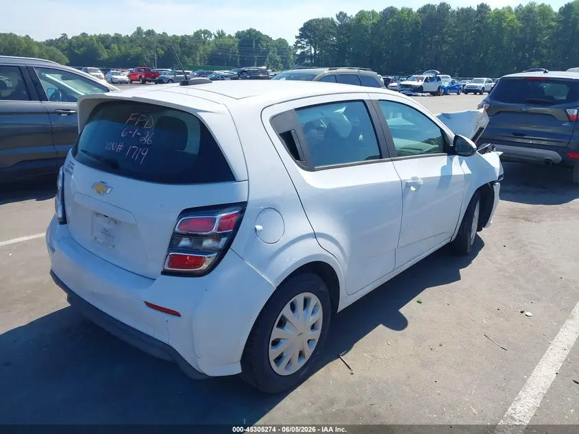 2017 CHEVROLET SONIC LT AUTO