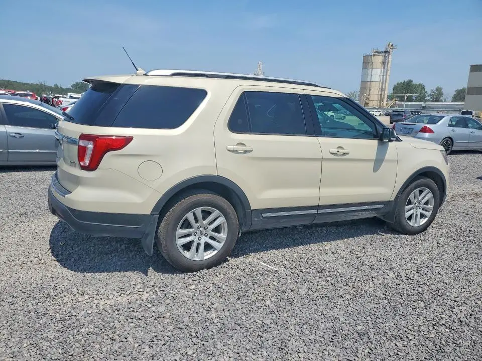 2018 FORD EXPLORER XLT  
