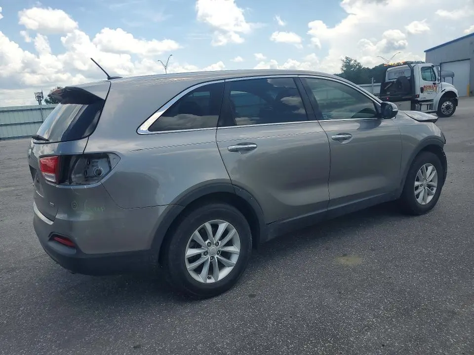2018 KIA SORENTO L  