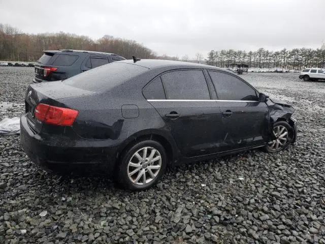 2013 VOLKSWAGEN JETTA SE  
