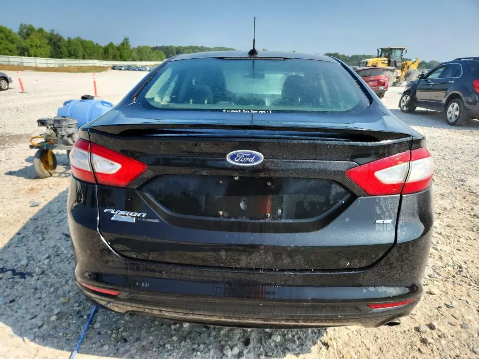 2015 FORD FUSION SE  