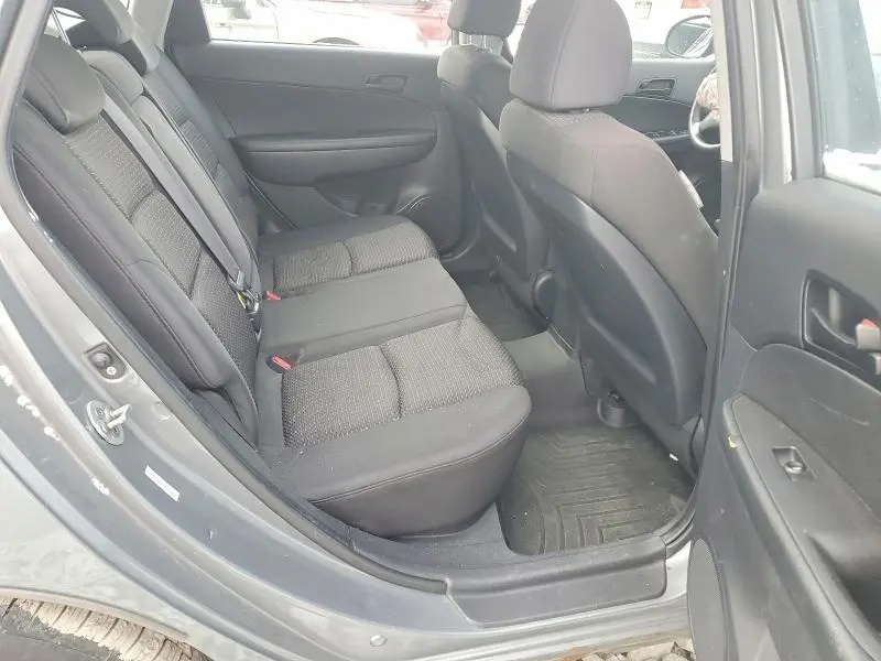 2010 HYUNDAI ELANTRA TOURING GLS  