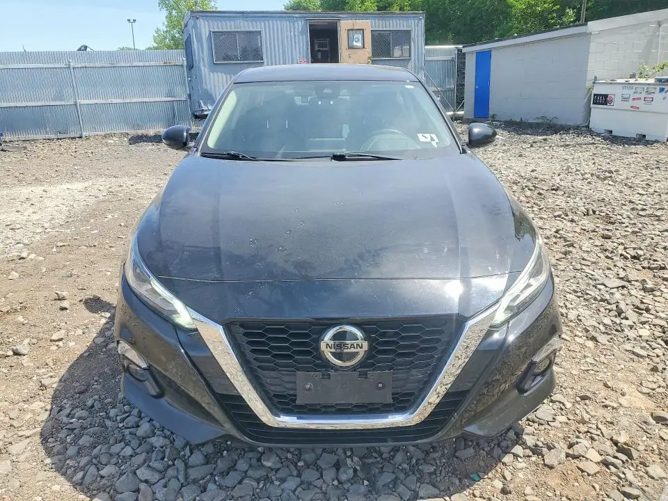 2020 NISSAN ALTIMA SL  