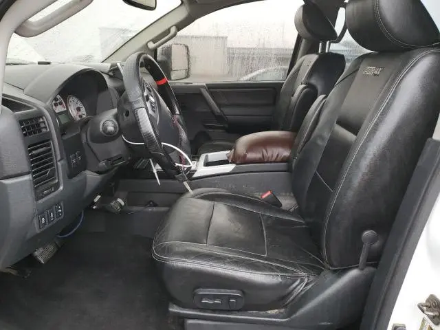 2014 NISSAN TITAN S  