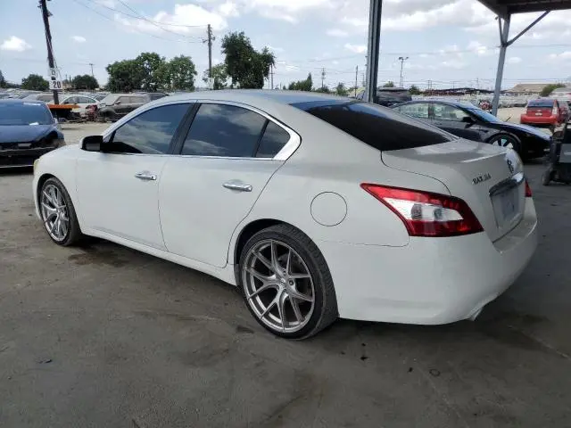 2011 NISSAN MAXIMA S  