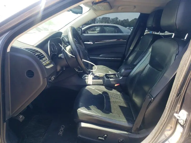2016 CHRYSLER 300C   