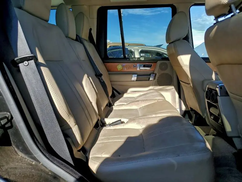 2013 LAND ROVER LR4 HSE  