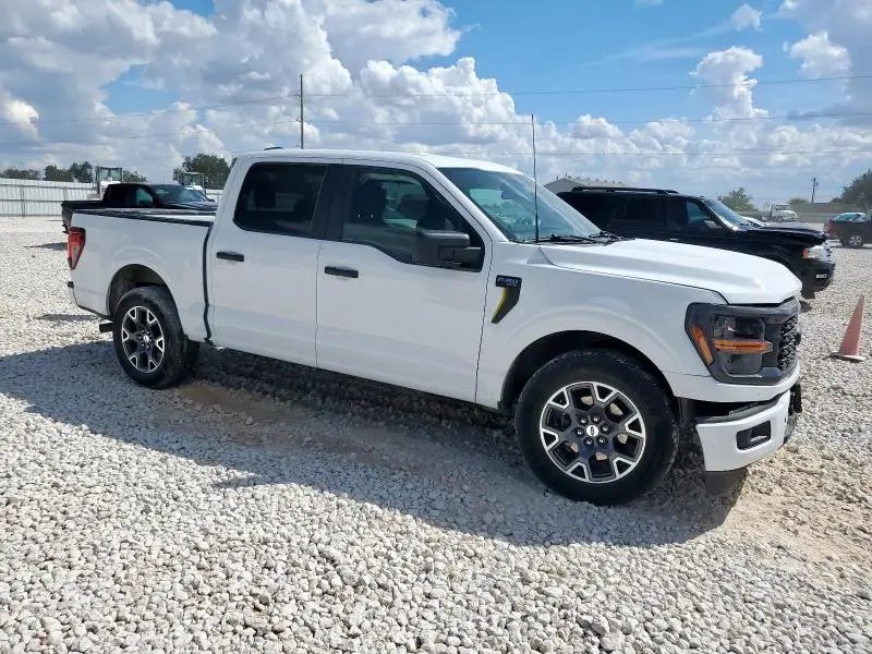 2024 FORD F150 STX