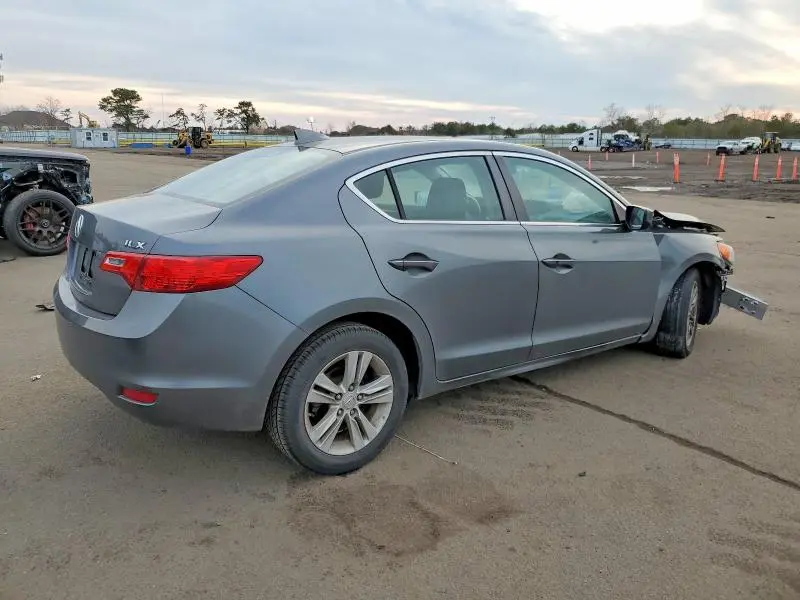 2013 ACURA ILX 20  