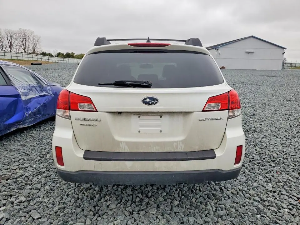 2014 SUBARU OUTBACK 2.5I LIMITED  