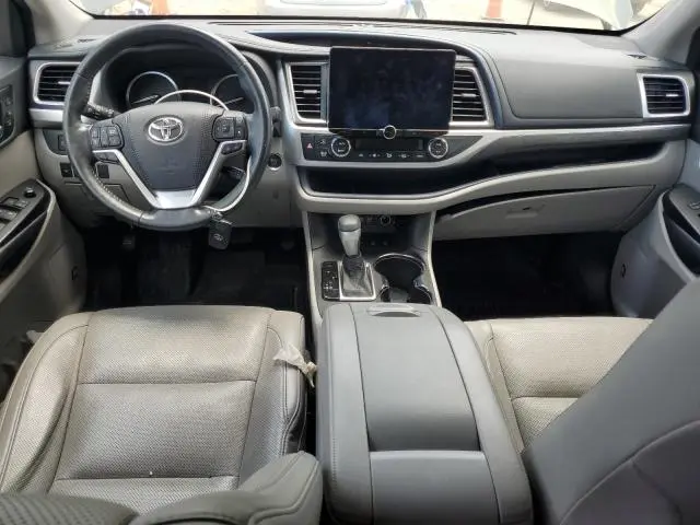 2018 TOYOTA HIGHLANDER LIMITED  