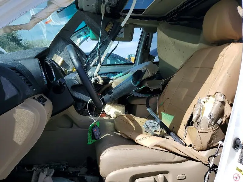 2012 TOYOTA HIGHLANDER LIMITED  