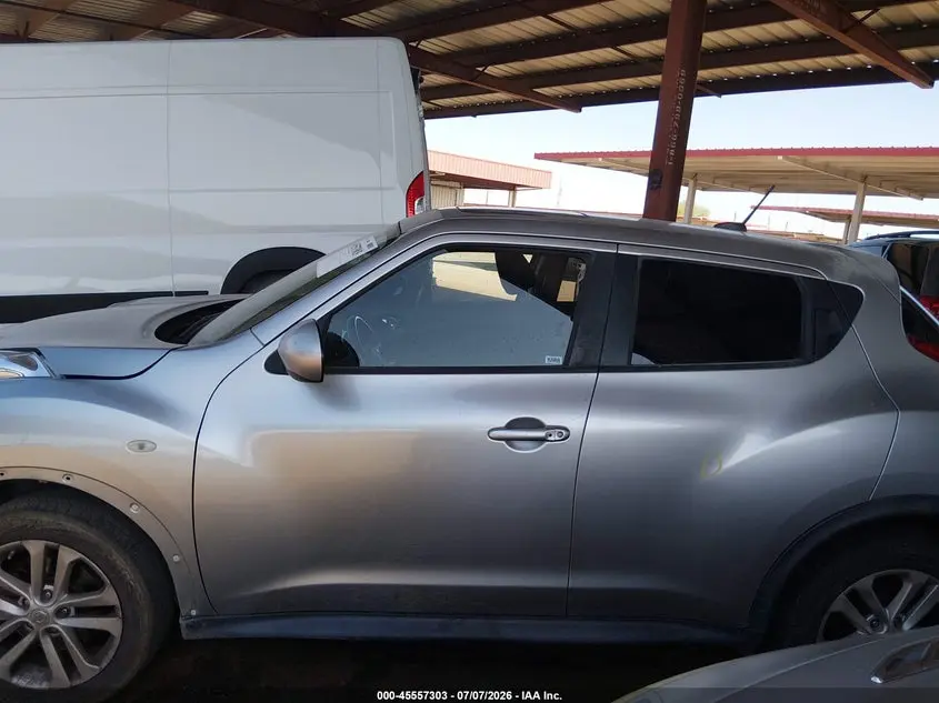 2012 NISSAN JUKE SV