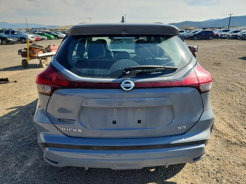 2021 NISSAN KICKS SR  